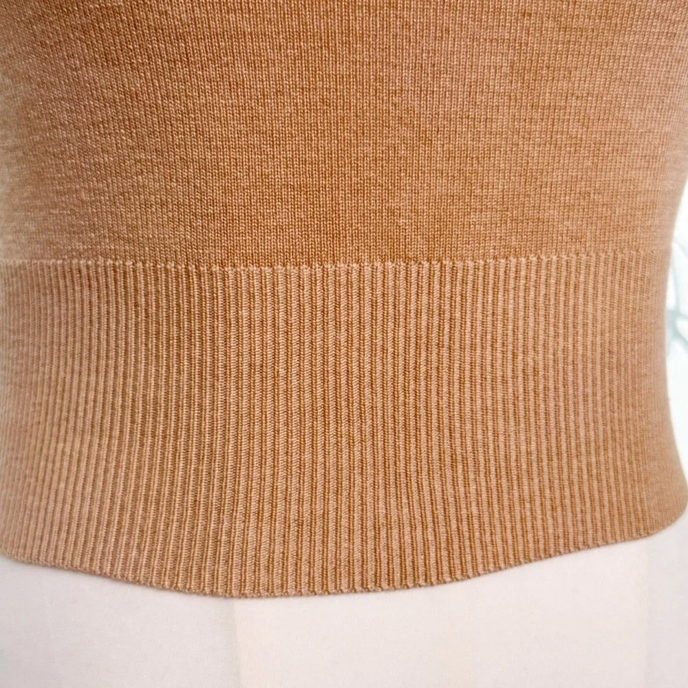 REFORMATION TAN KNIT SPAGHETTI STRAP V-NECK CROP TOP - Picture 5 of 7